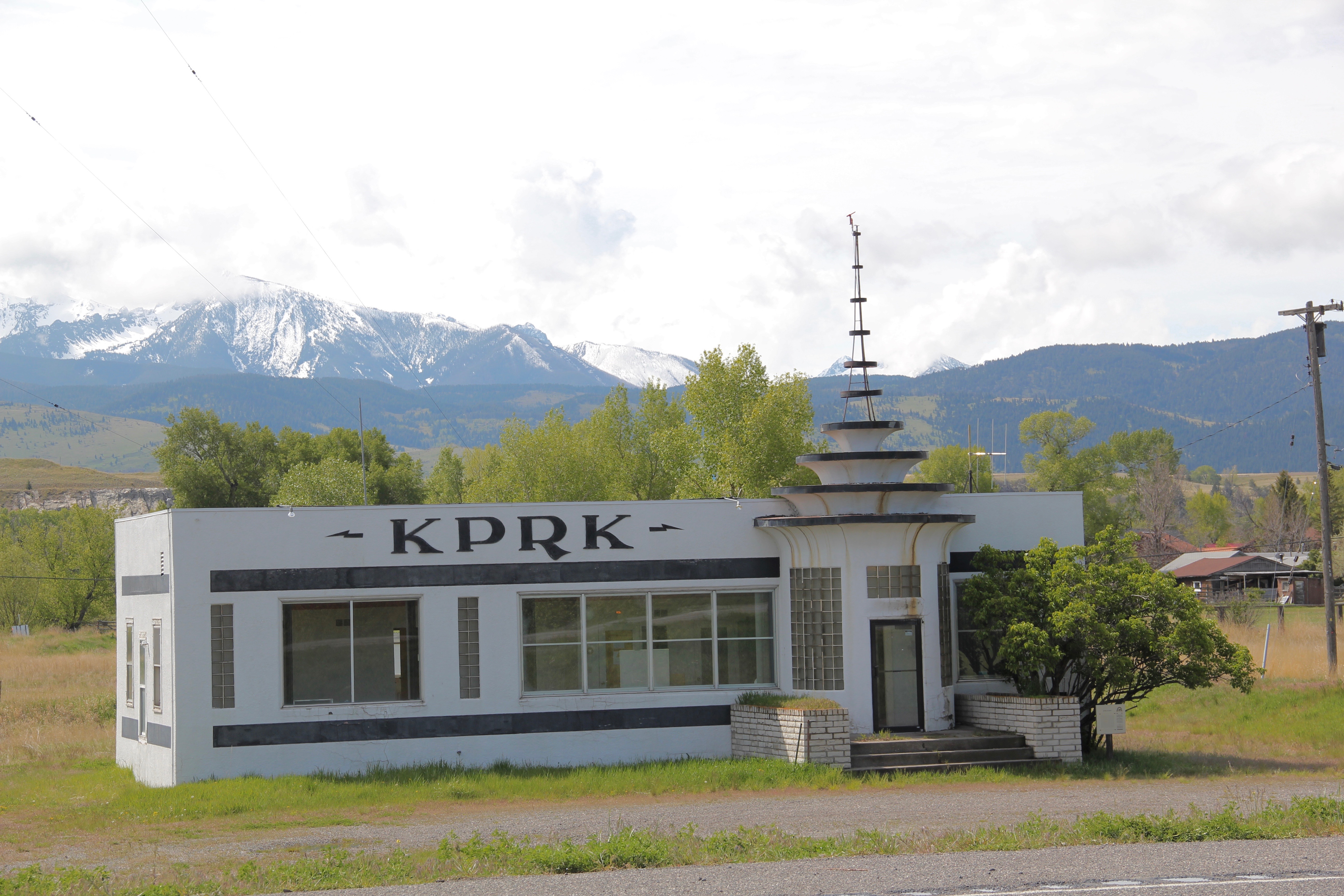 Park Co Livingston art deco