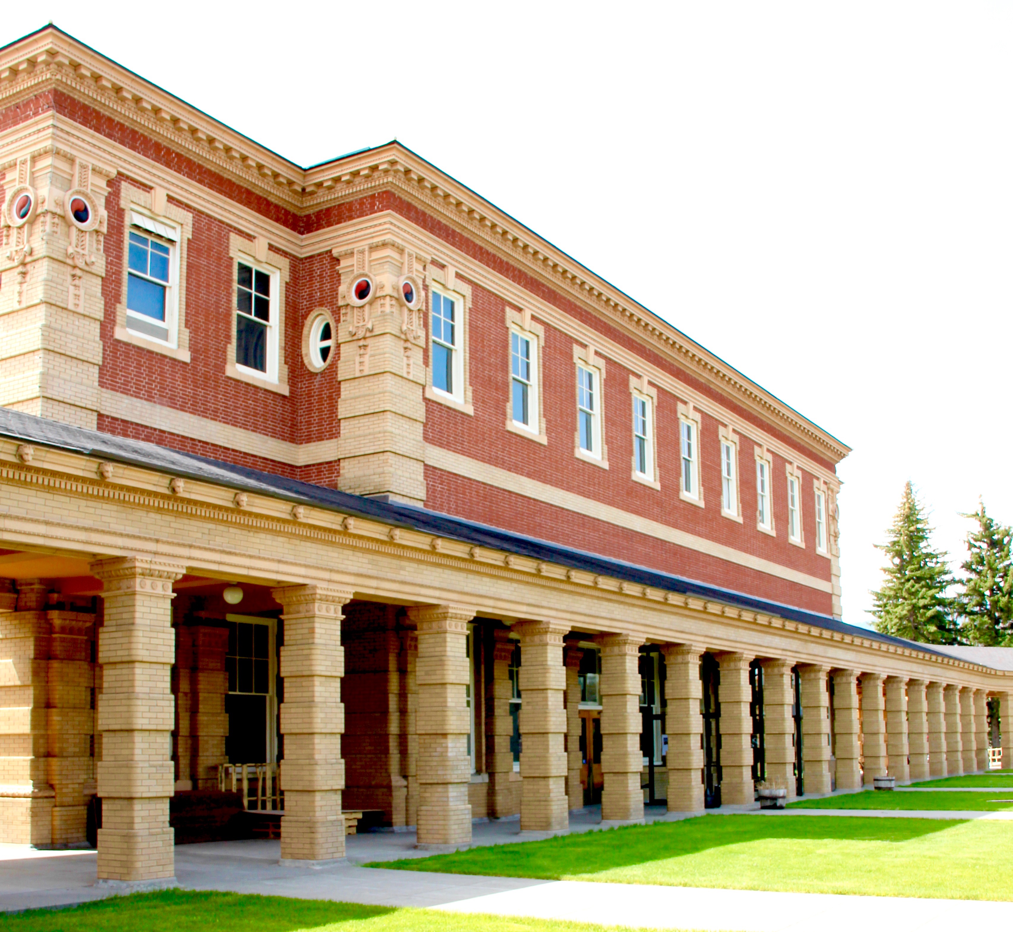 Park Co Livingston NP depot 9