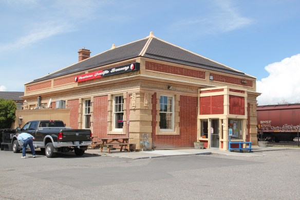 Park Co Livingston NP depot 11