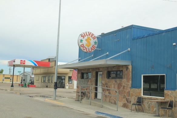 Teton Co Fairfield 6 Silver Dollar Bar