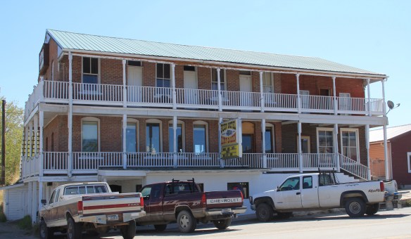 Ruby Hotel, Sheridan