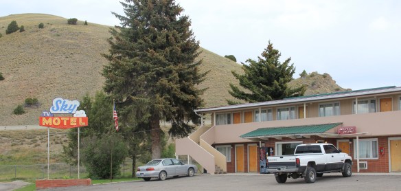 Granite Co, Drummond Sky Motel off Front St roadside