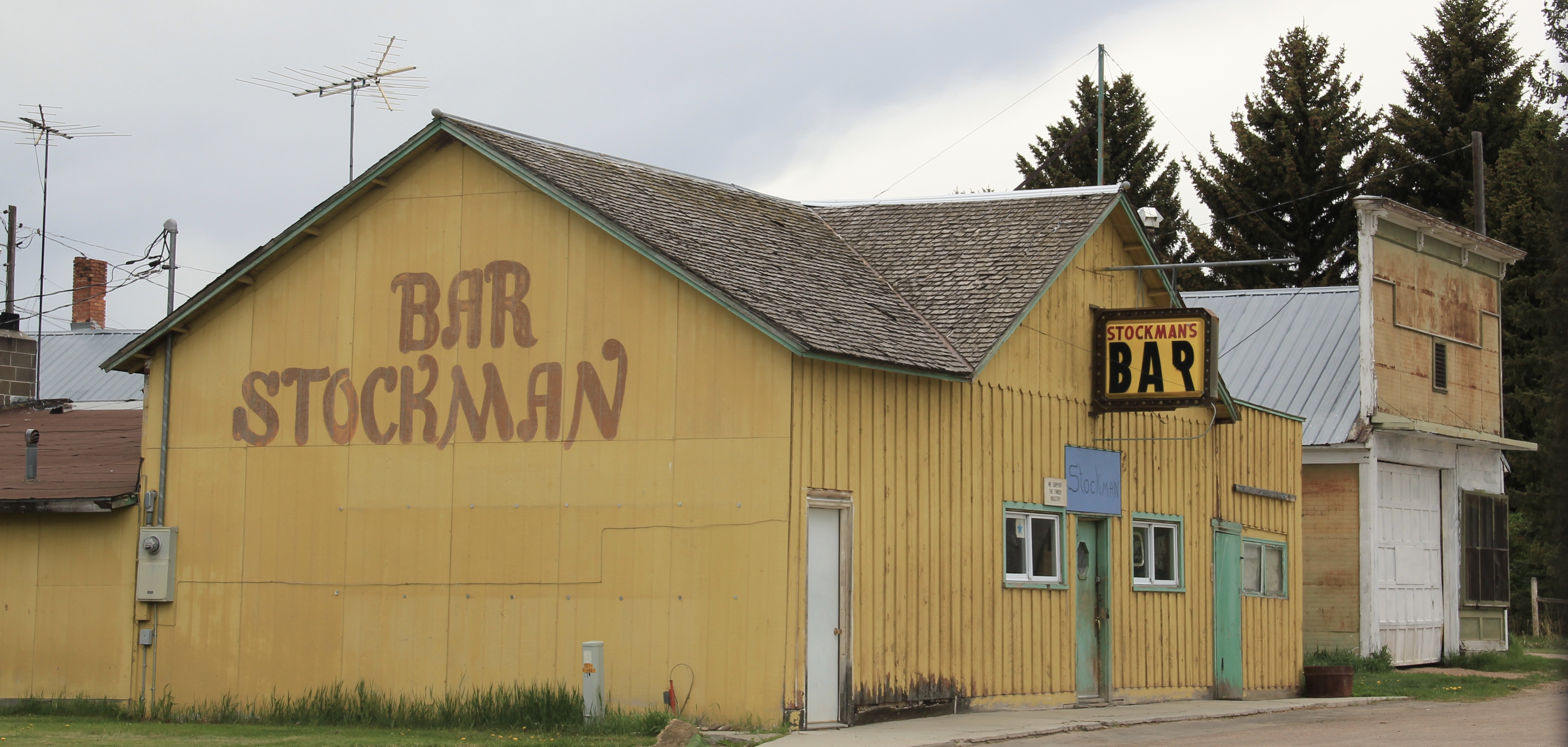 Granite Co, Stockman bar and store, MT 513, HALL