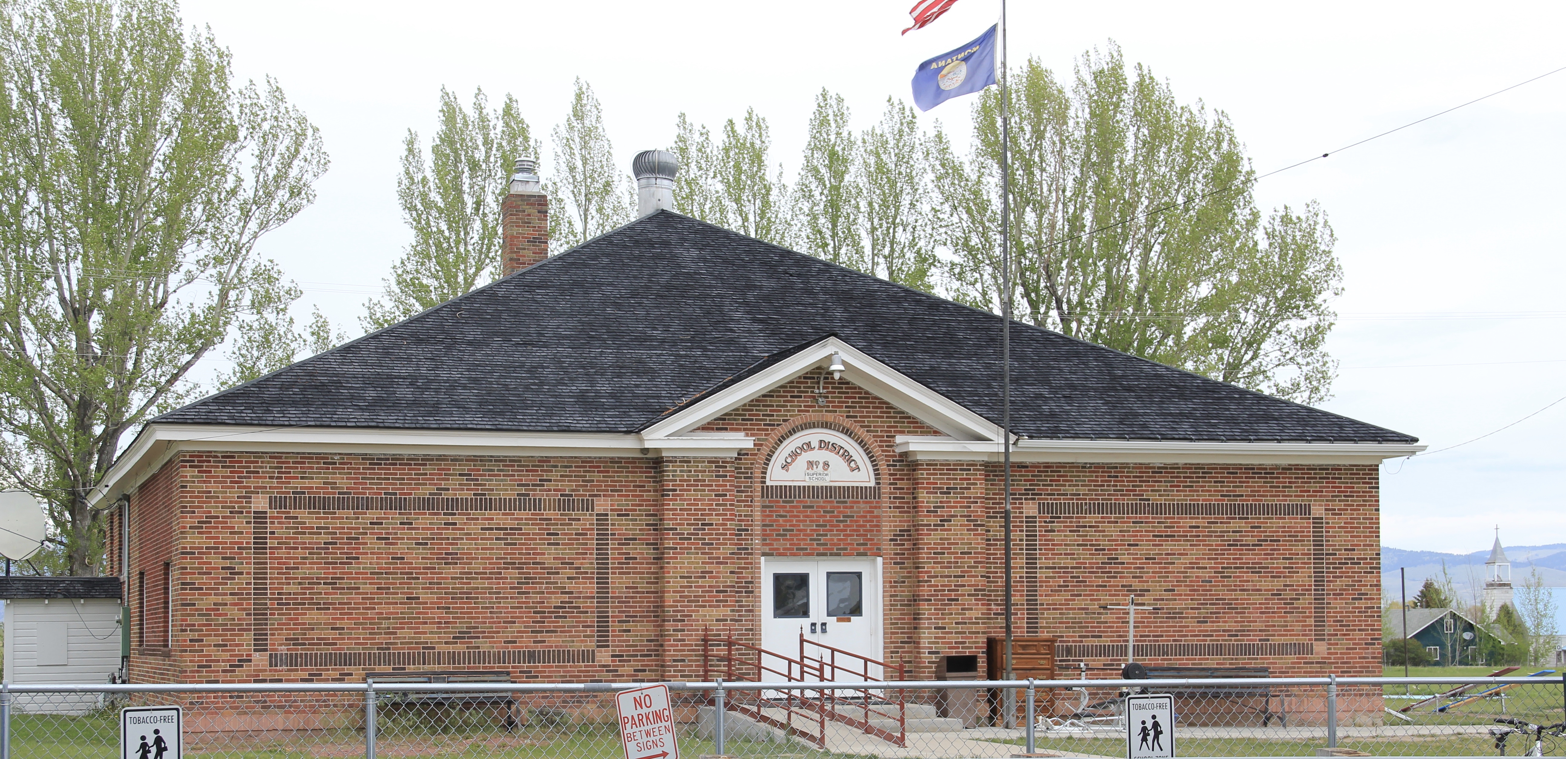 Granite Co Hall school MT 513