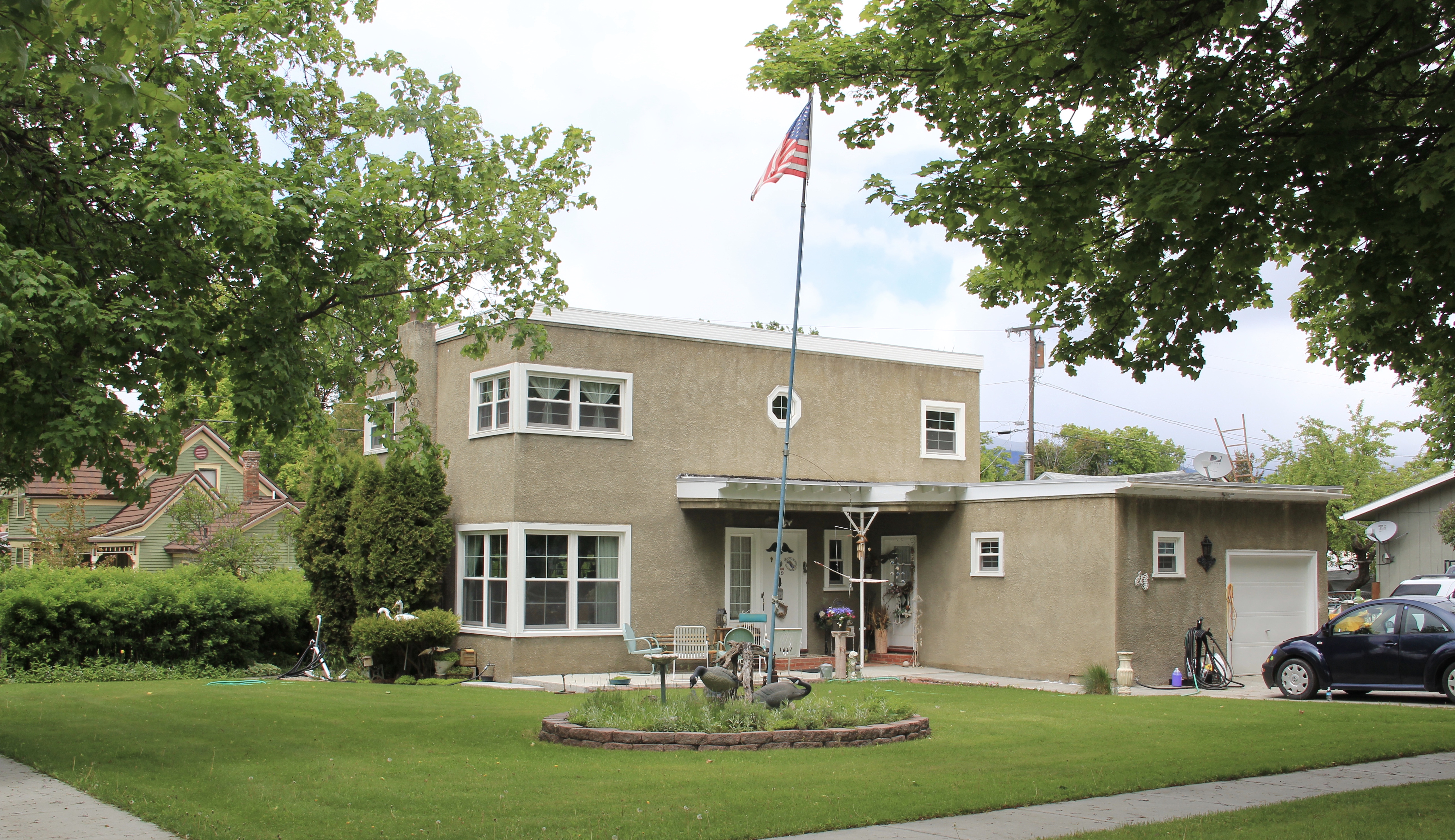 Gavin House, 1941, 219 College St, Stevensville, NR, international