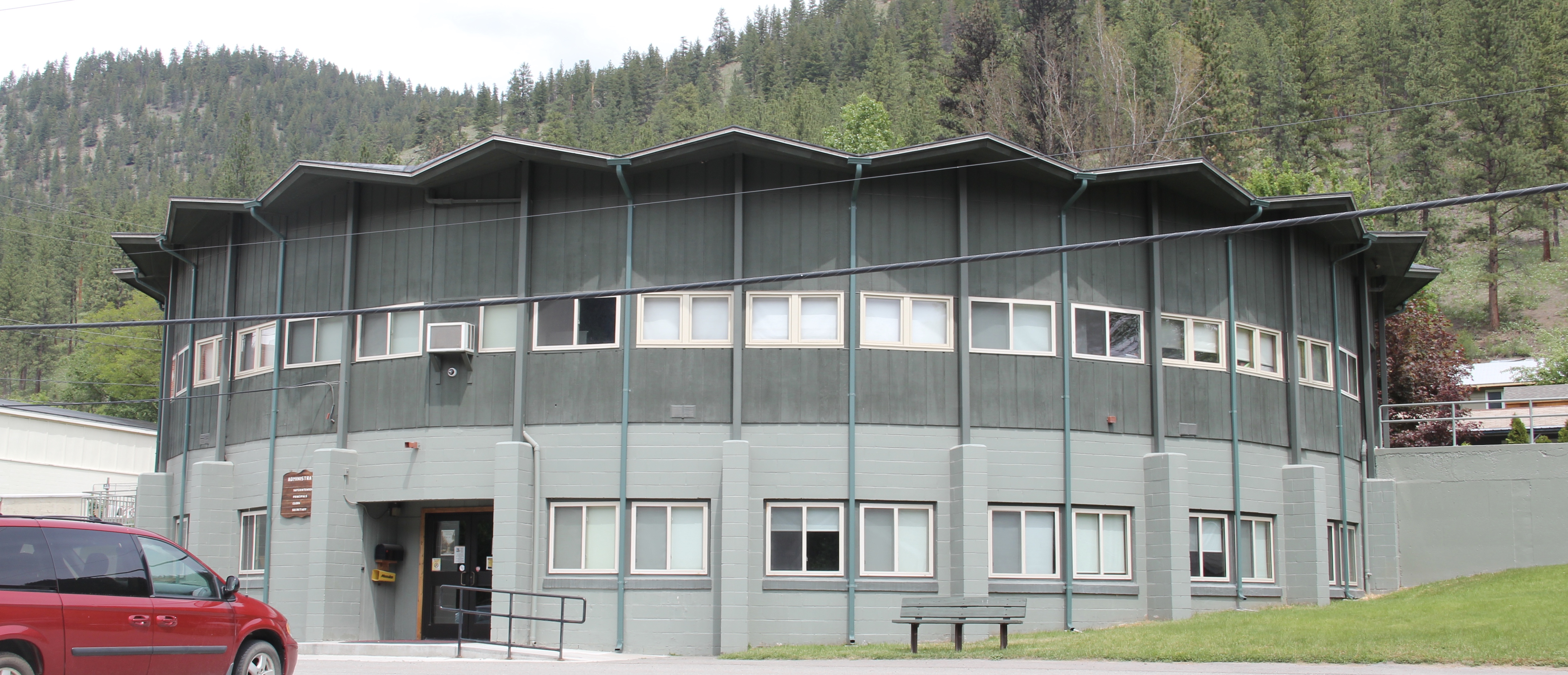 Mineral Co Alberton modern h.s.