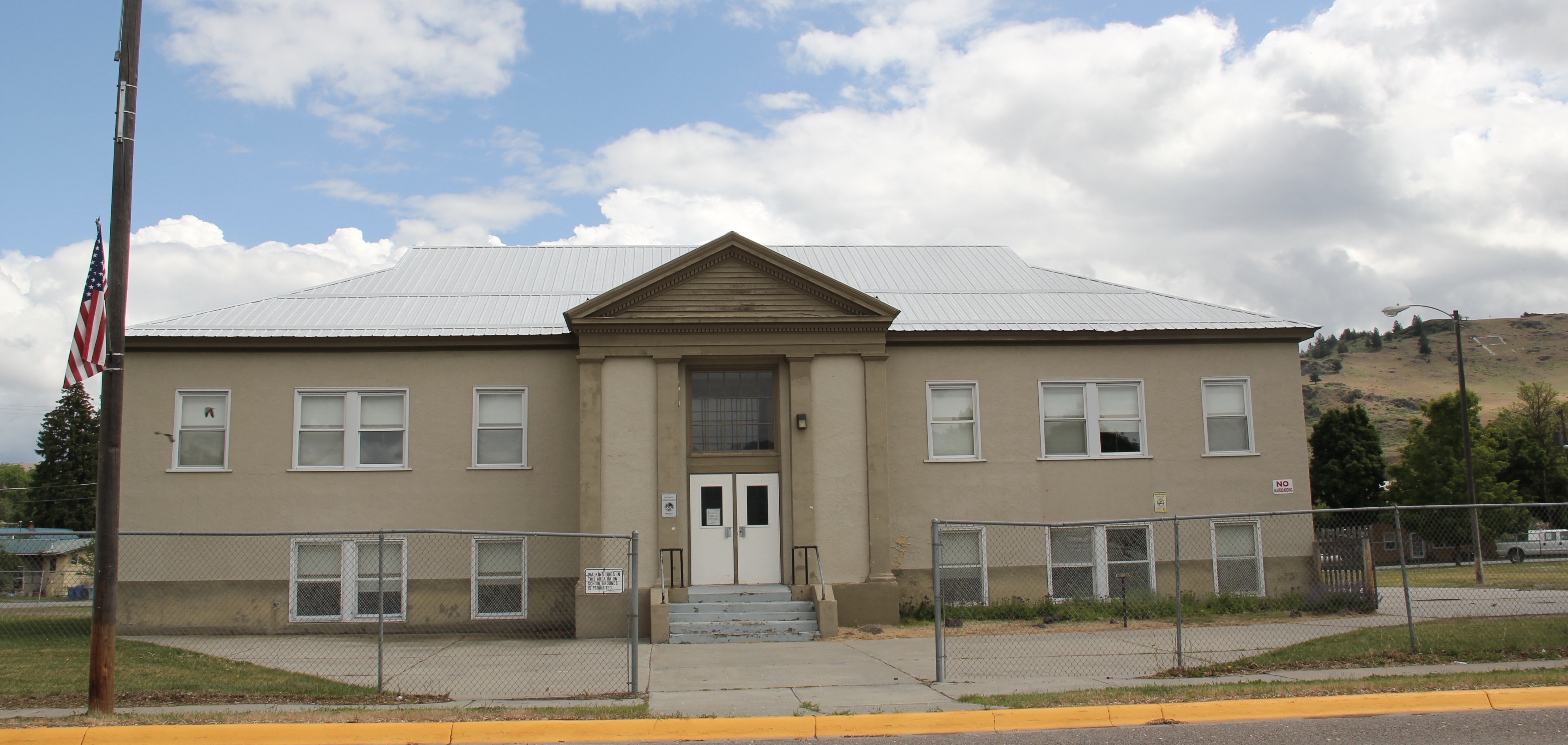 Sanders Co Plains school