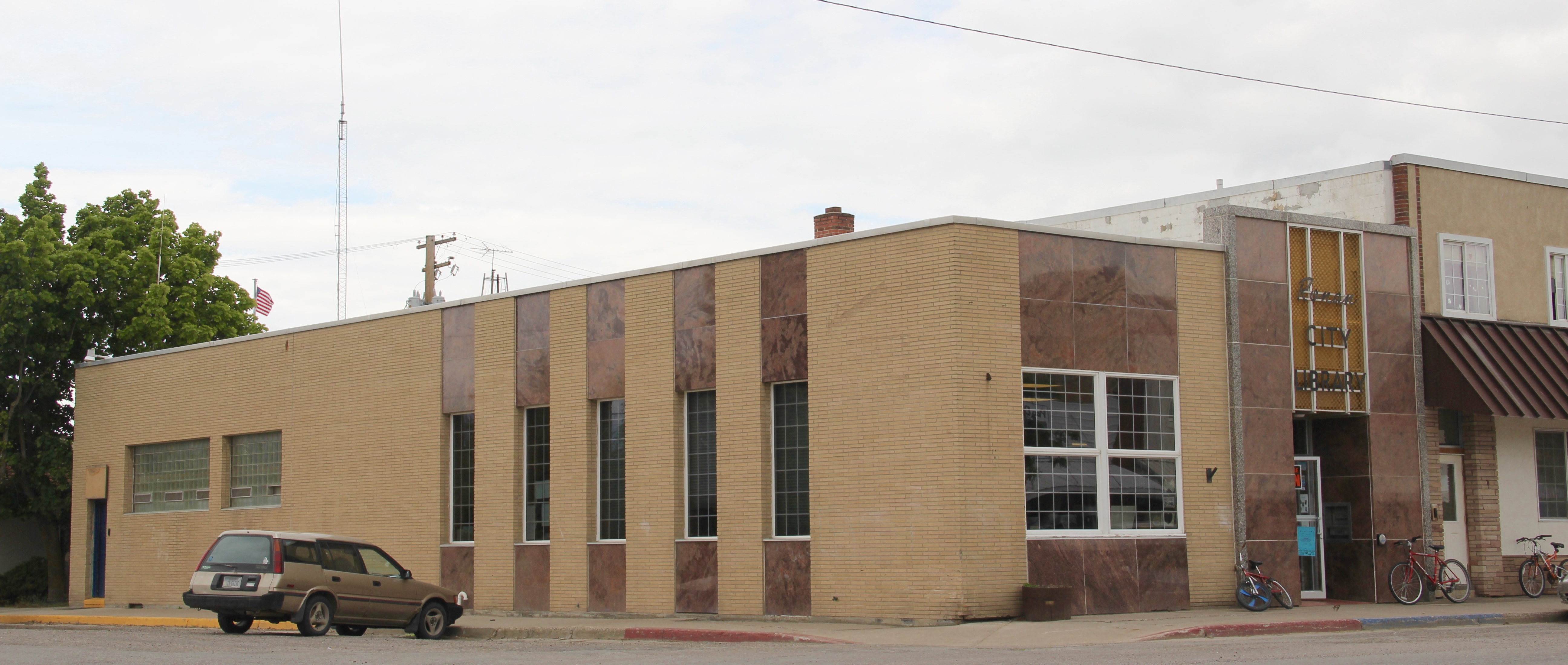 Lake Co Ronan library
