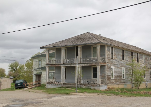 Wheatland Co Harlowton frame hotel