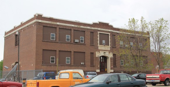 Wheatland Co Harlowton school