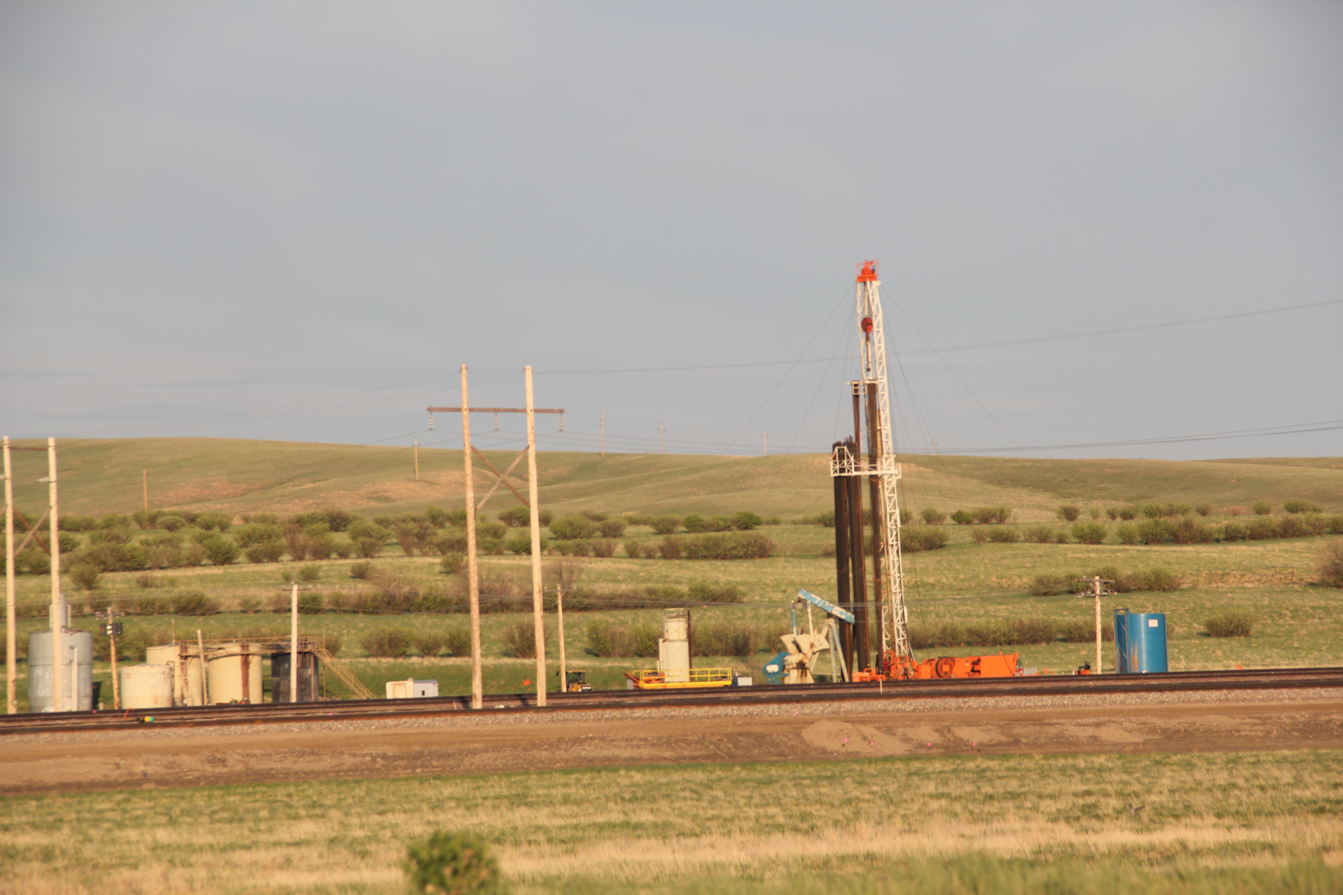 Roosevelt Co Bainville fracking