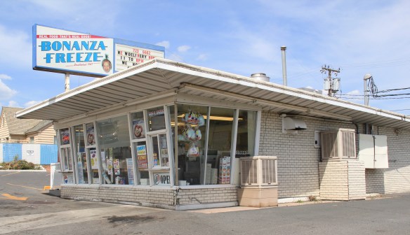 Bonanza Freeze, 1947, Montana St, Butte, roadside