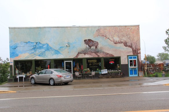 Powder River Co Broadus  buffalo mural 25