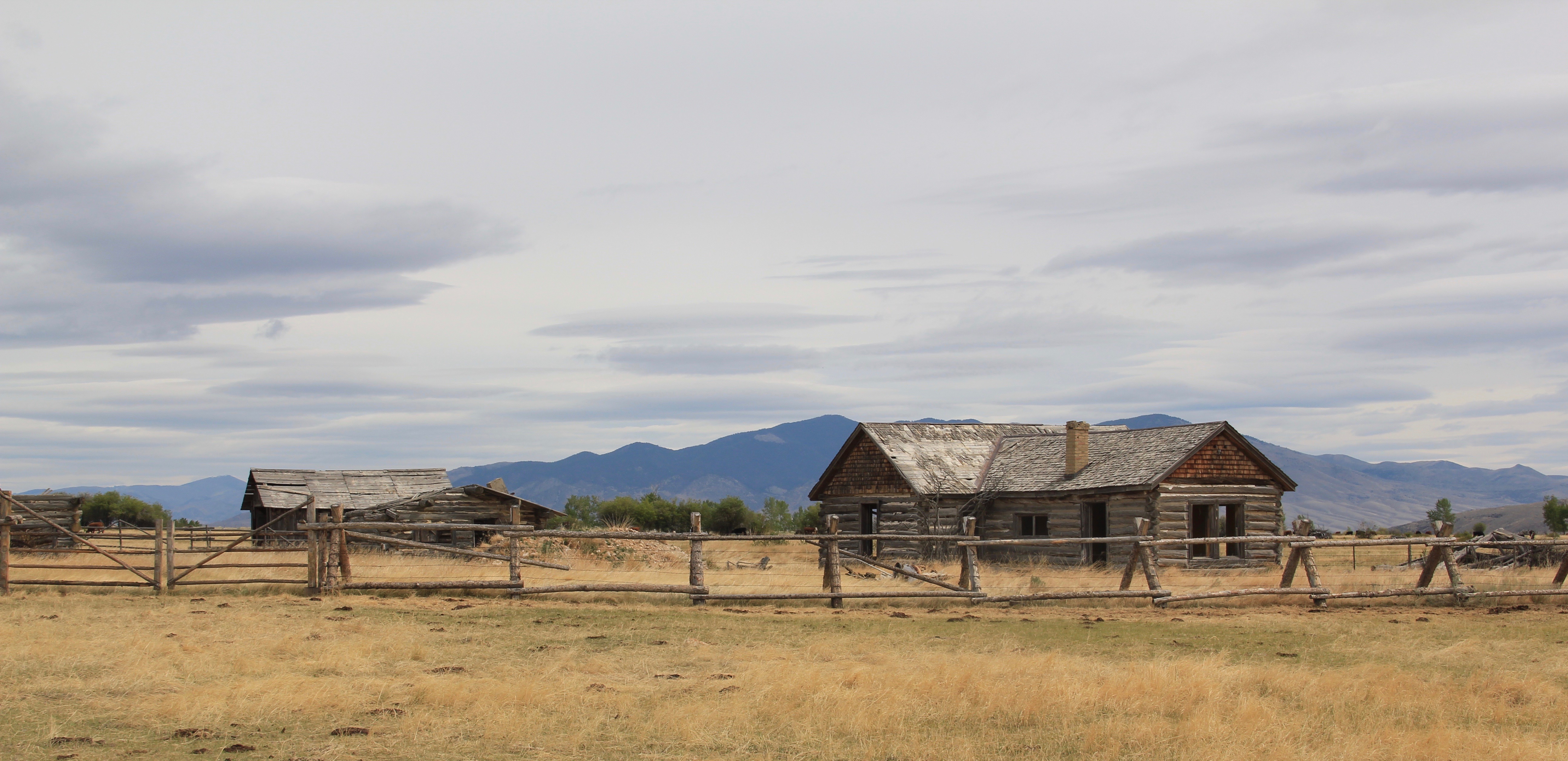 Ranch, Birch Cr Rd, outside of USFS boundary