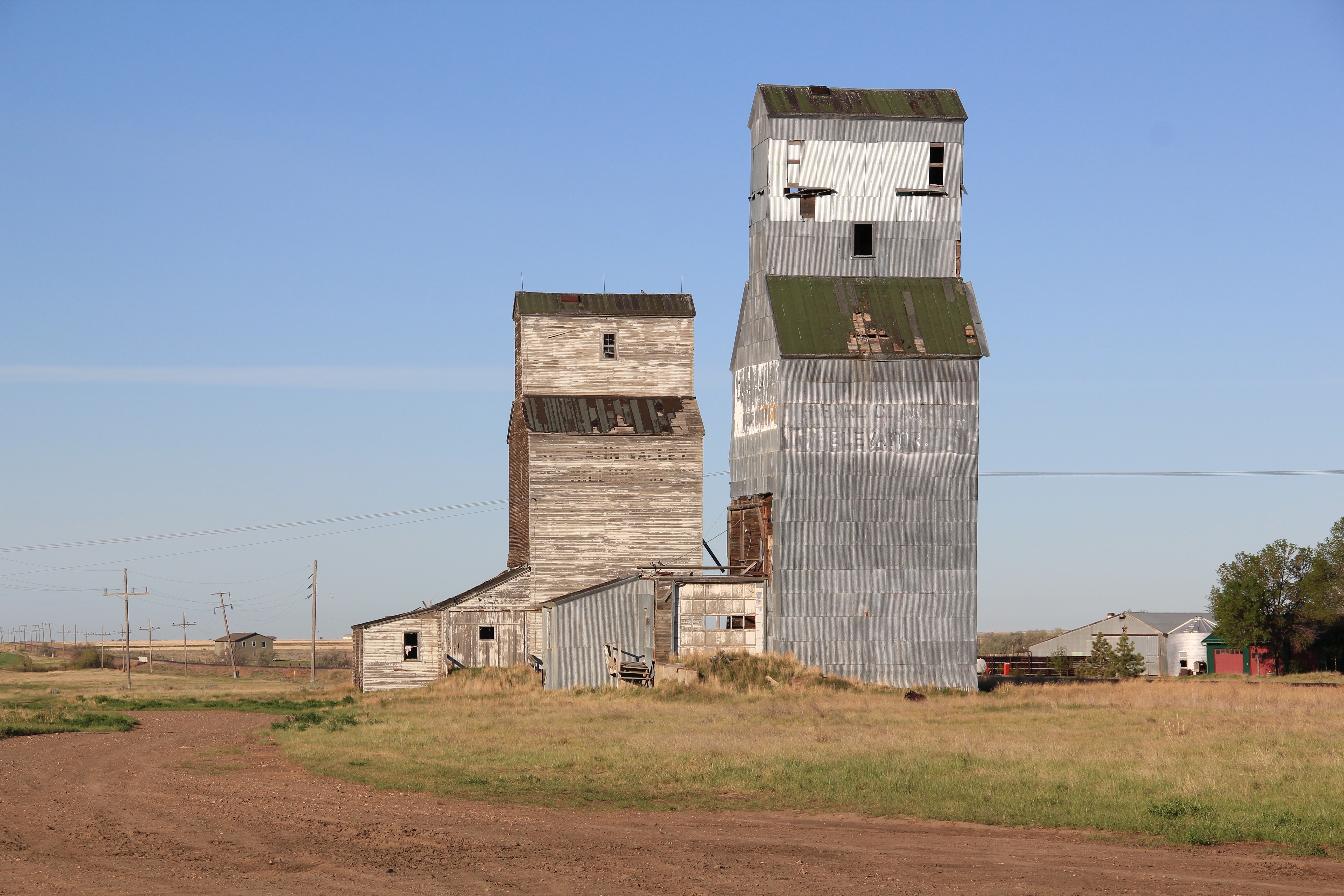 Hill Co Laredo elevators