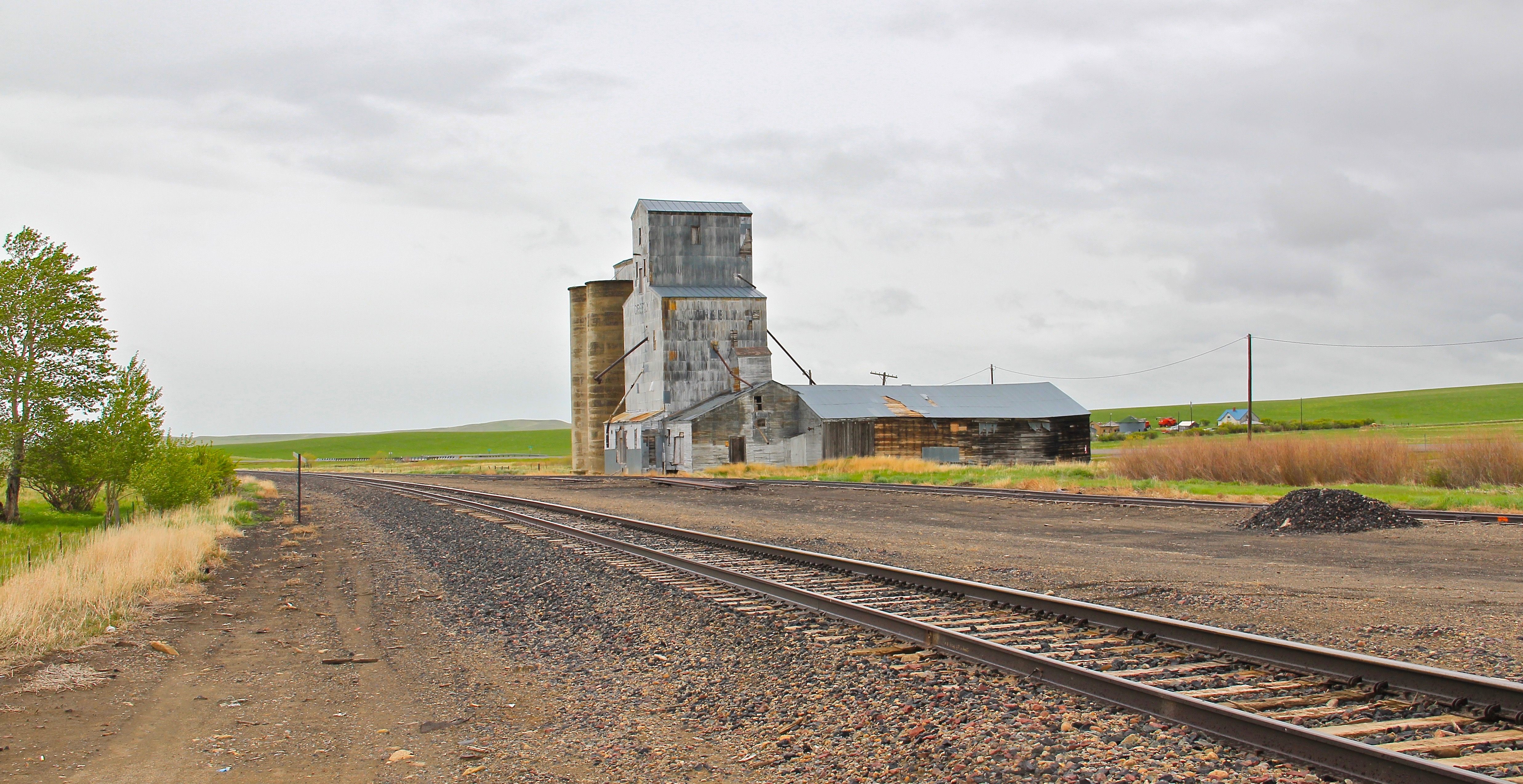 Judith Basin Co Windham elevators corridor  - Version 2