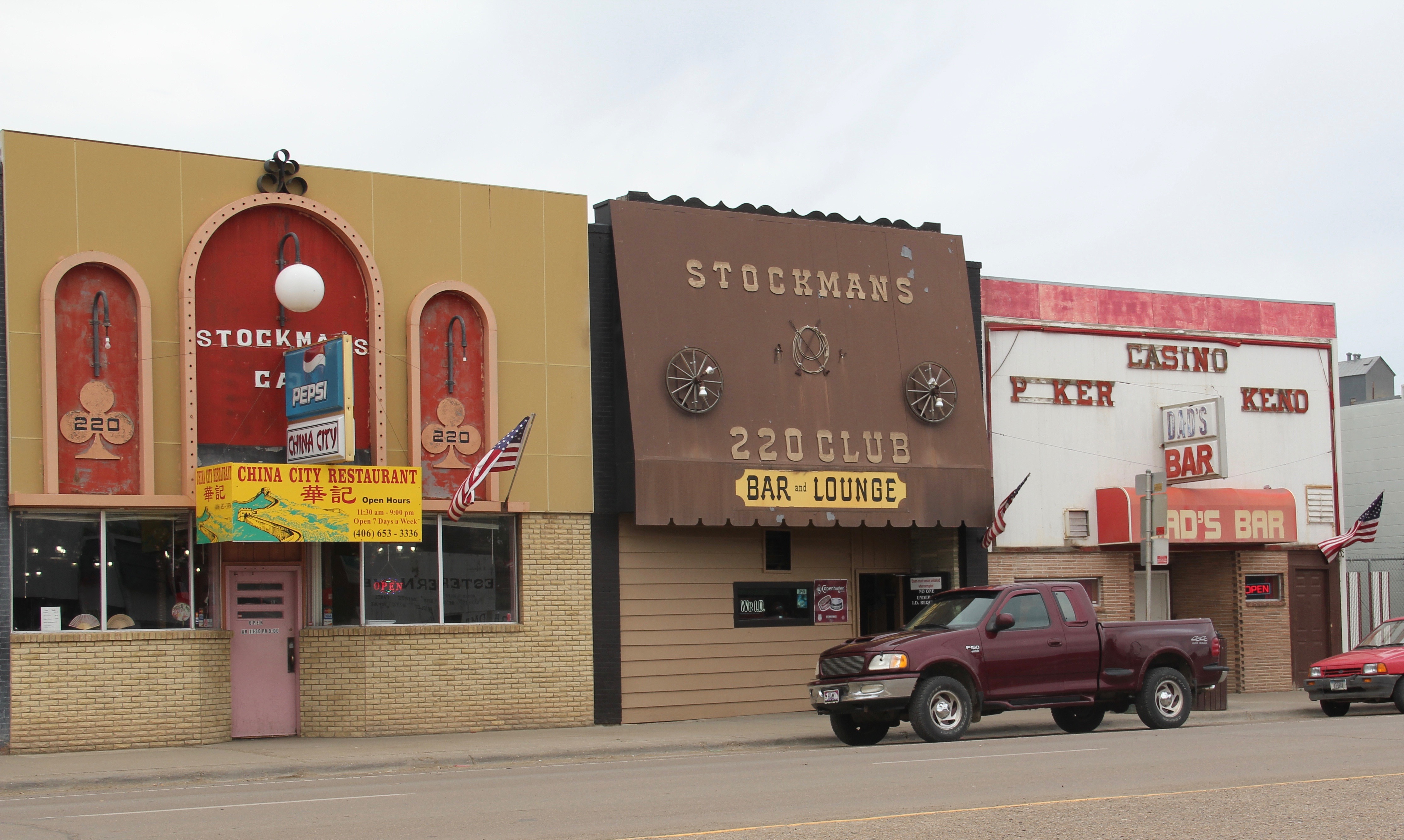 Roosevelt Co Wolf Point Stockman Bar