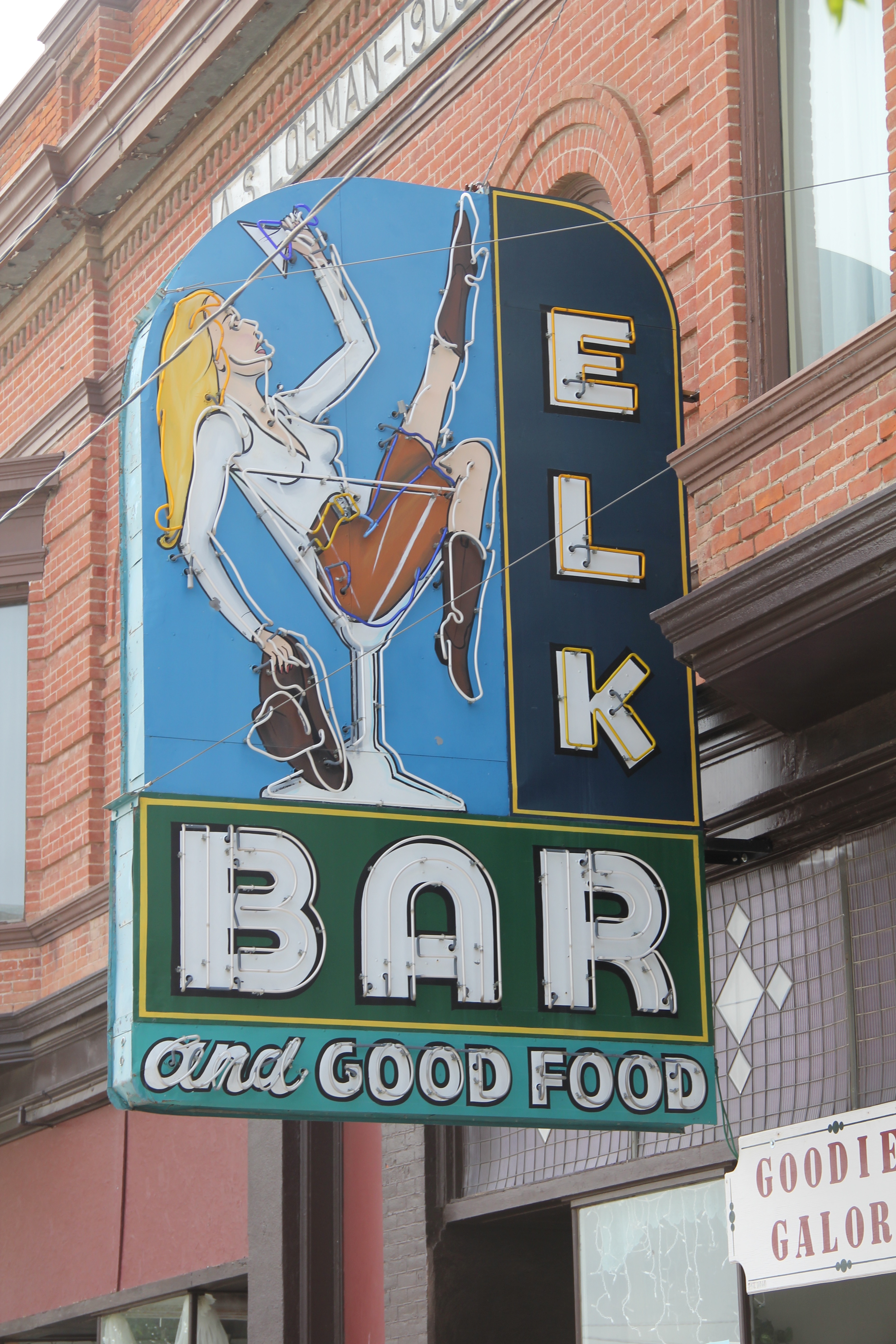 Blaine Co Chinook Elk Bar sign NR