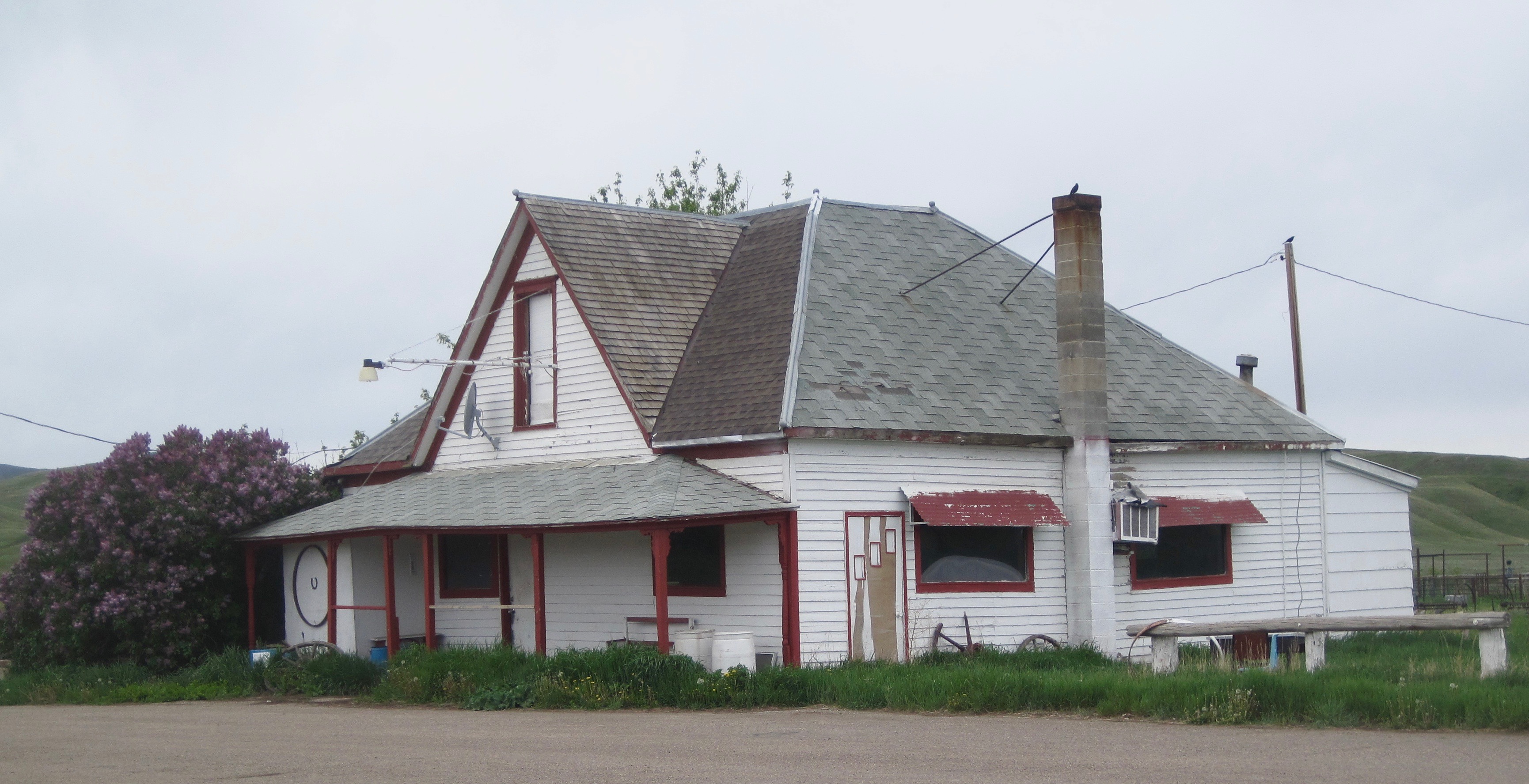 MT Blaine County Cleveland Bar